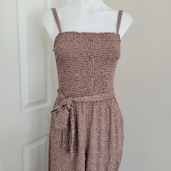 Abercrombie & Fitch Leopard Cinch Top Jumpsuit M EUC Ankle Wide Leg Lightweight - Picture 2 of 16